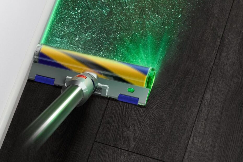 5 reasons to buy the Dyson V15 today