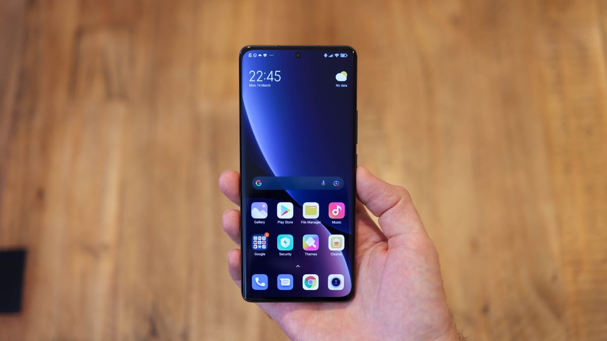 A Xiaomi 12 Pro from the front in someone